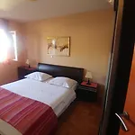 Apartament Marija *