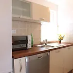Apartament Marija *